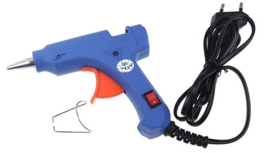 A glue gun for an online store selling cosplay goods