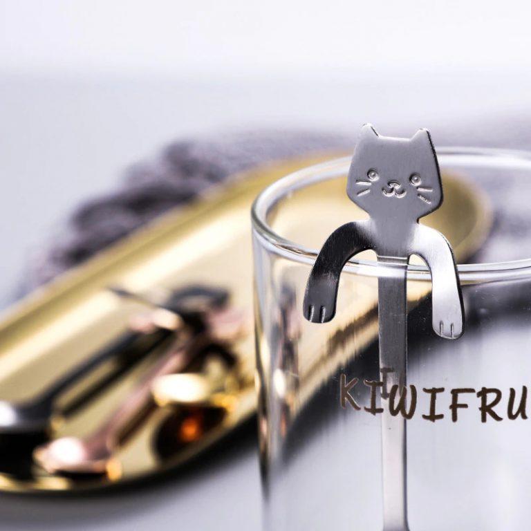 Photo of a cute cat-shaped coffee spoon