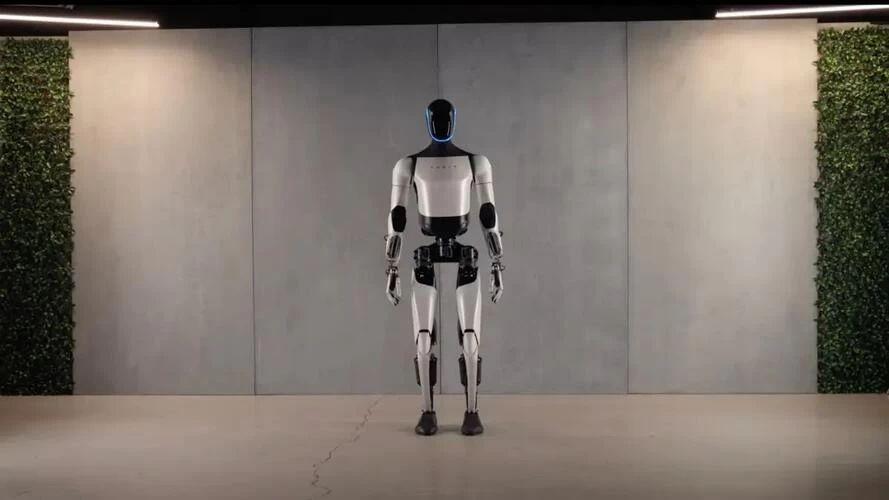 1-The-next-generation-of-Teslas-humanoid-robot-makes-its-debut_jpg.jpg